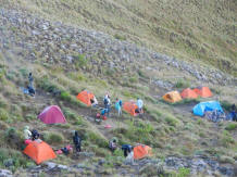 the tents on rinjani mountain